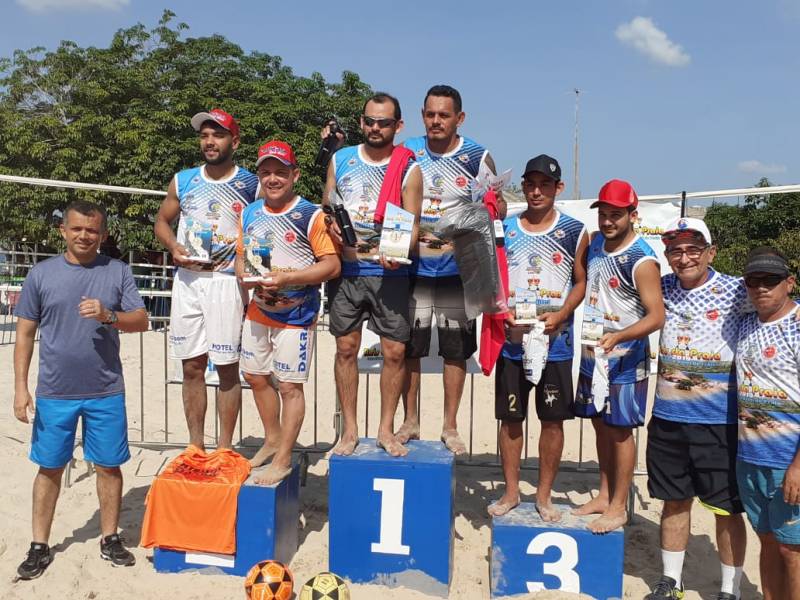 Futevôlei e ciclismo agitam o domingo de Çairé