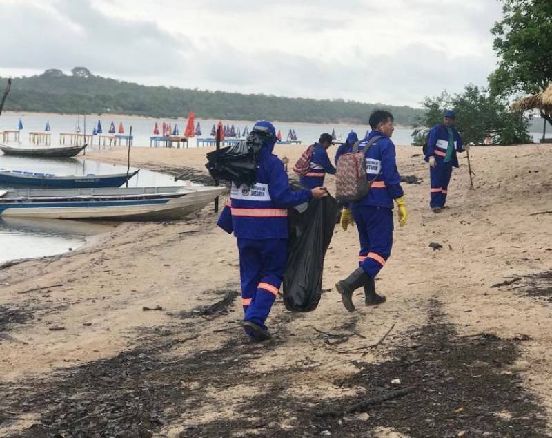 Alter do Chão recebe ação do Projeto Praia Limpa