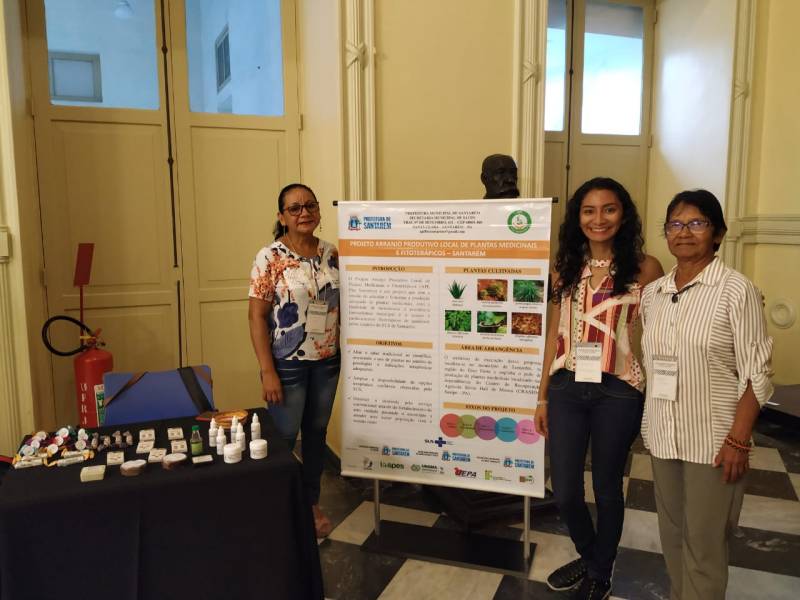 Desenvolvido pela Prefeitura, projeto com plantas medicinais e fitoterápicos é destaque em simpósio sobre genética