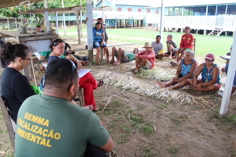 Órgãos ambientais orientam comunidade sobre a criação de peixes