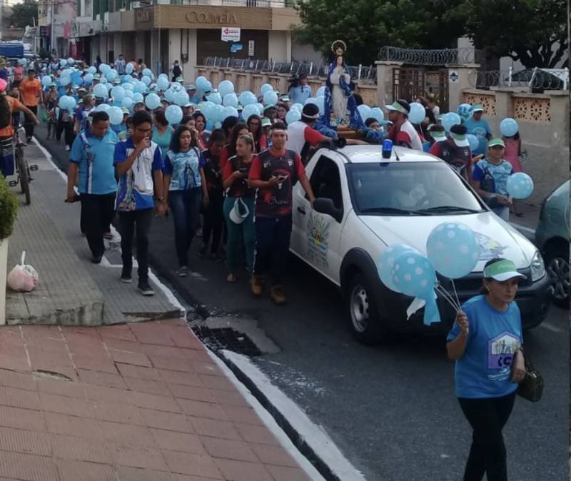 Idosos da assistência Social participam da 12ª Caminhada 'Sempre Jovem' em homenagem à N. S. da Conceição