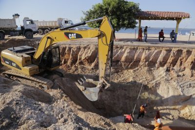 Obras de esgotamento sanitário progridem na Avenida Tapajós