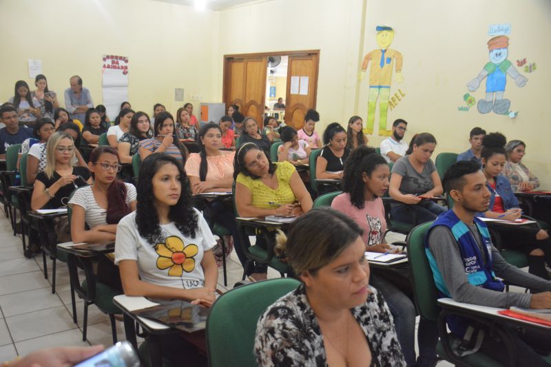 Prefeitura inicia capacitação para visitadores do Programa Criança Feliz