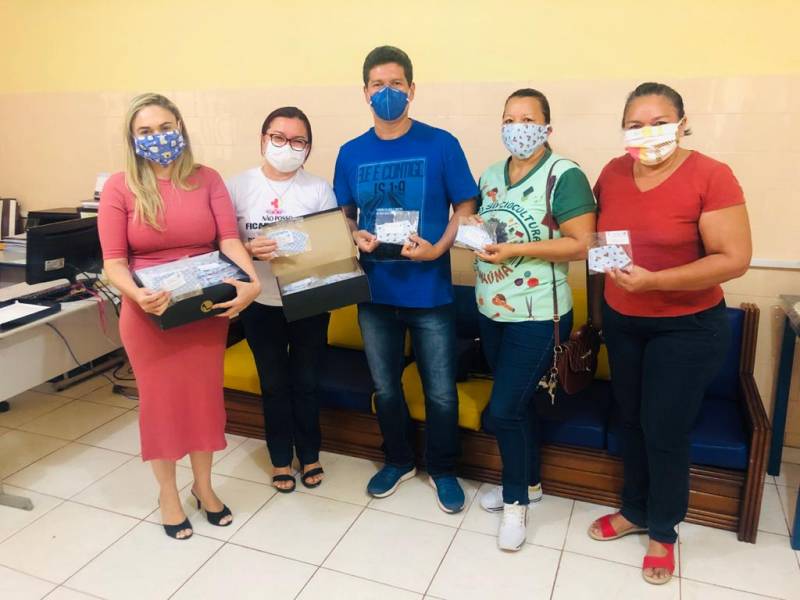 Semsa recebe doações de máscaras em tecidos para pacientes dos grupos de Hiperdia