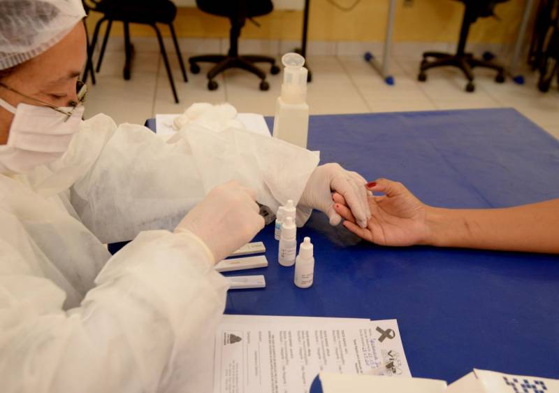 Ambulatório Itinerante realiza 90 atendimentos e dispensa mais de mil medicamentos no Santarenzinho