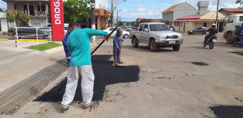 Prefeitura intensifica trabalho de recuperação, limpeza e manutenção de vias