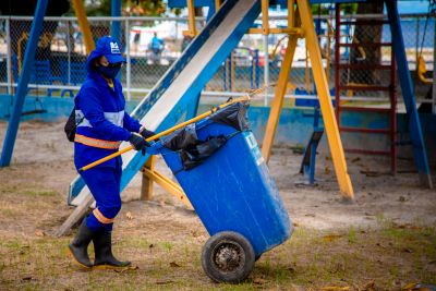 Dia do Gari: quem cuida com carinho da nossa cidade merece muitas homenagens