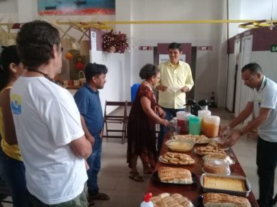 Café da manhã reservado marca o dia do artesão, por conta de medidas de combate ao Coronavírus