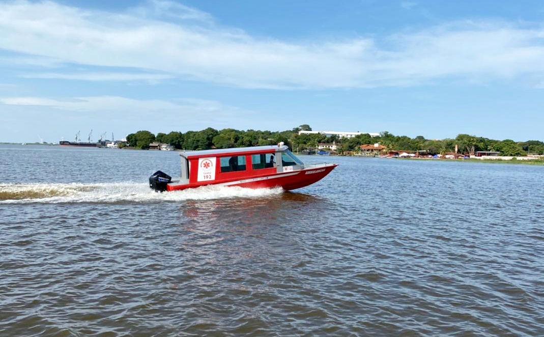 Nova ambulancha fortalece saúde em comunidades ribeirinhas