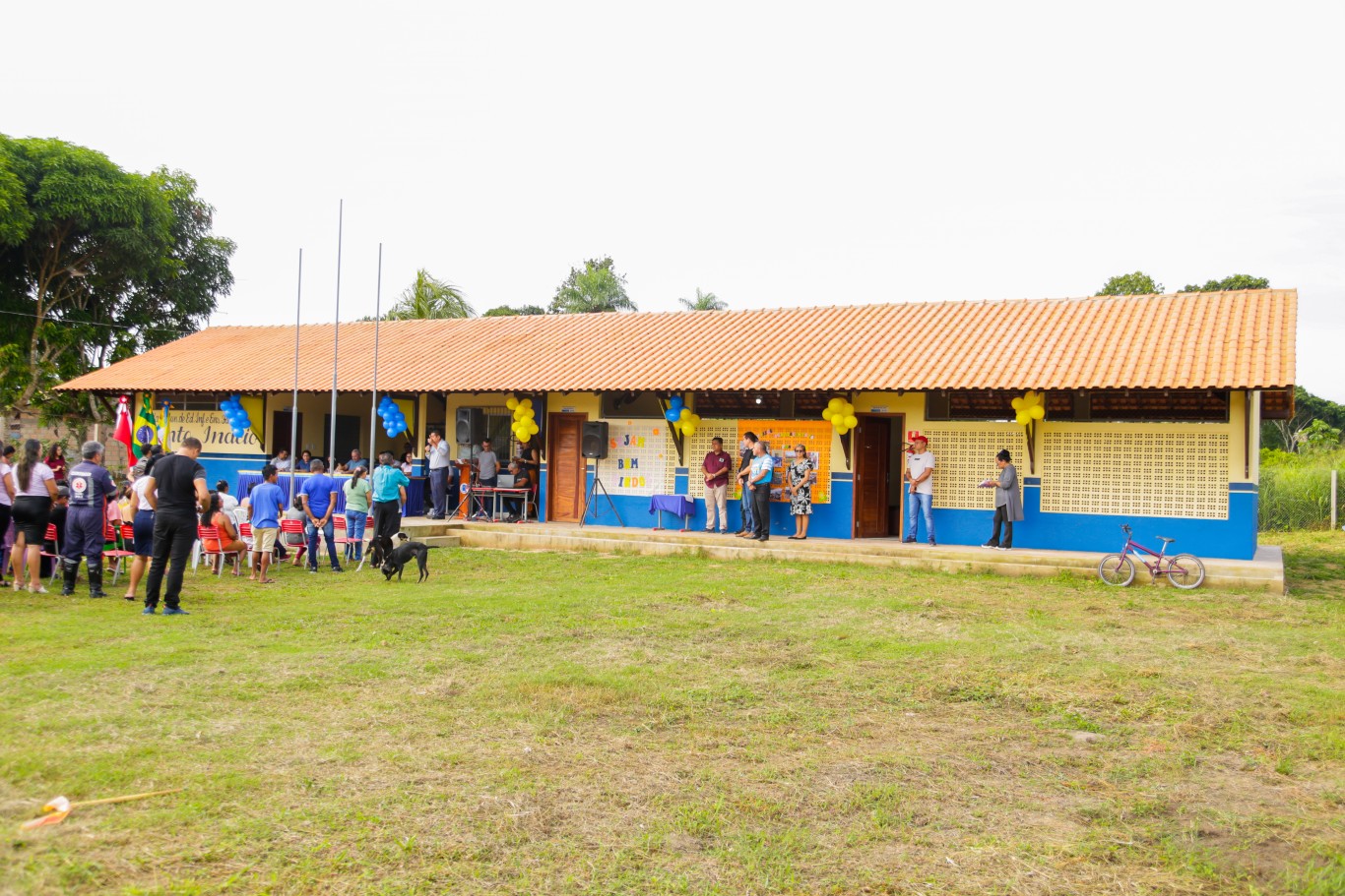 Após 38 anos de espera, comunidade João Pereira celebra a entrega de sua primeira escola