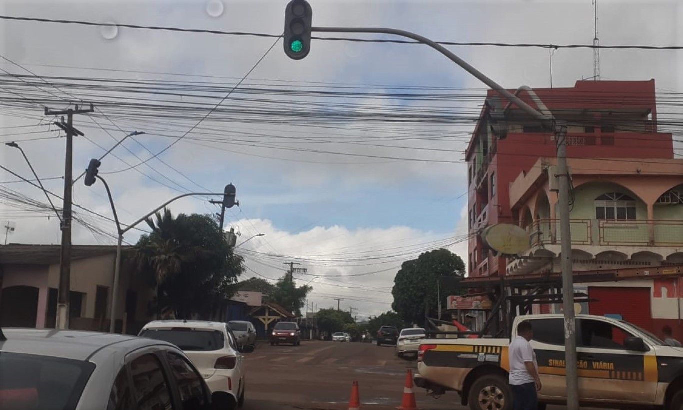 Fortes chuvas causam desligamentos no sistema semafórico em Santarém