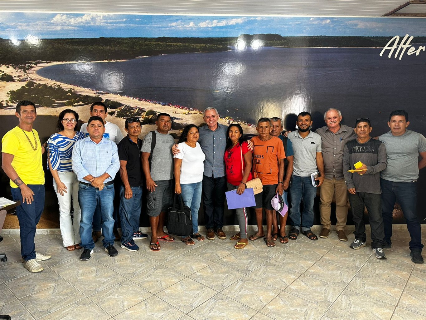 Infraestrutura rural é tema de reunião entre Prefeitura e lideranças de comunidades da região do Tapajós
