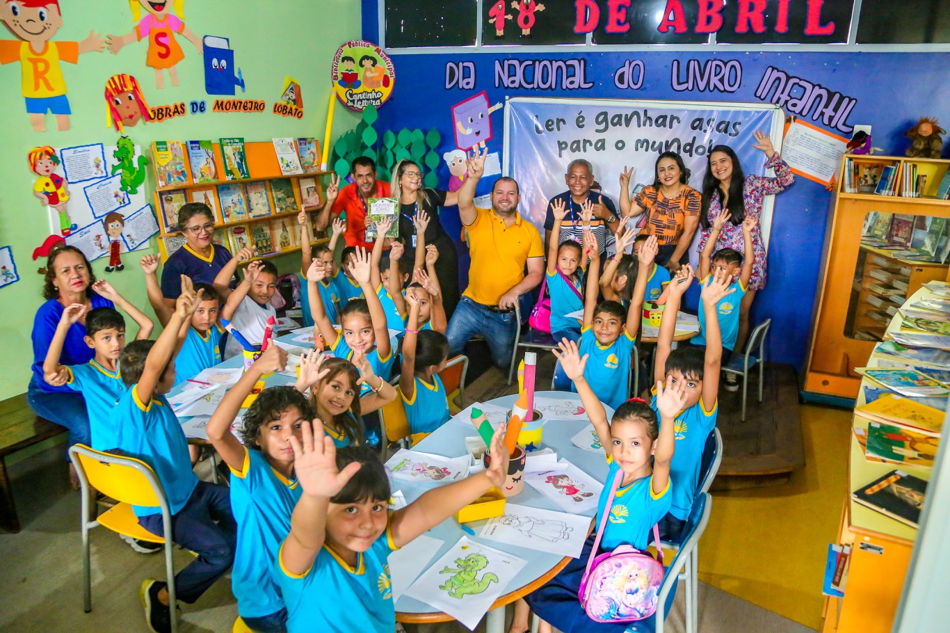 Prefeitura celebra o Dia Nacional do Livro Infantil com atividades lúdicas para estudantes
