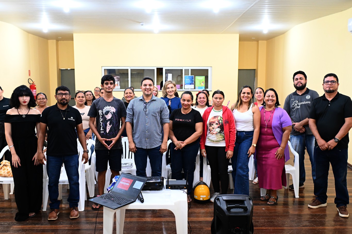 Imagem de Moradores da Zona Leste recebem capacitação voltada à geração de renda, autonomia e desenvolvimento sustentável