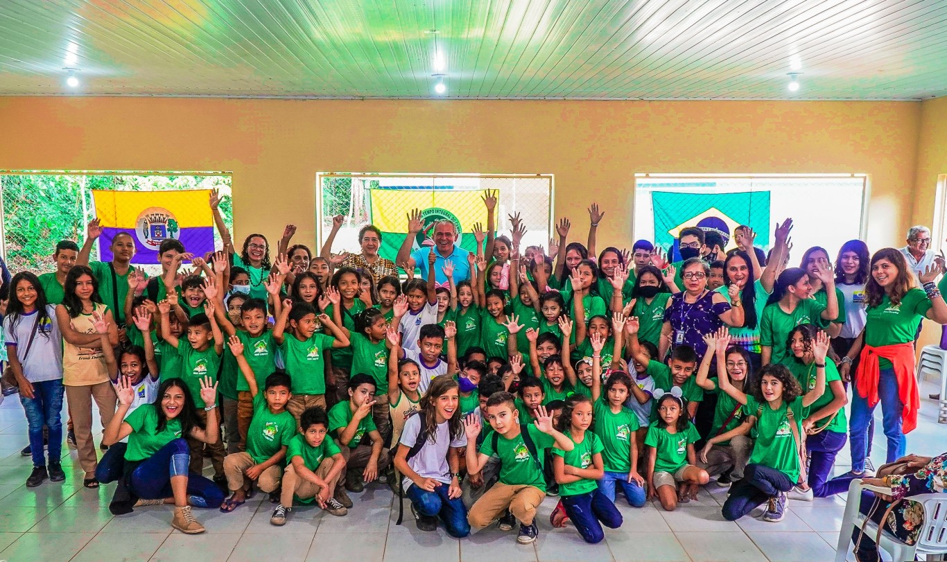 Comunidade do Caranazal recebe escola Irmã Dorothy reformada e ampliada 