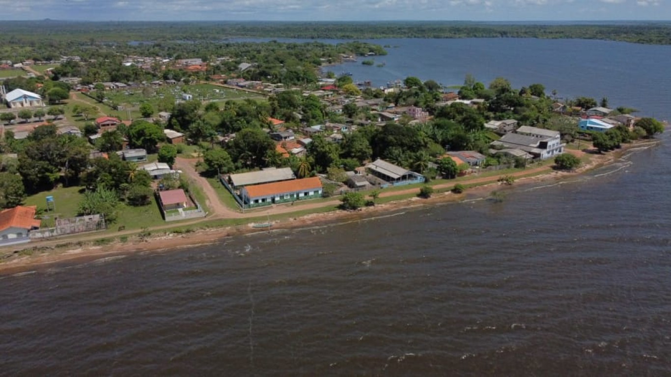 Prefeito autoriza início das obras de construção do muro de contenção por rip-rap no Distrito de Curuai