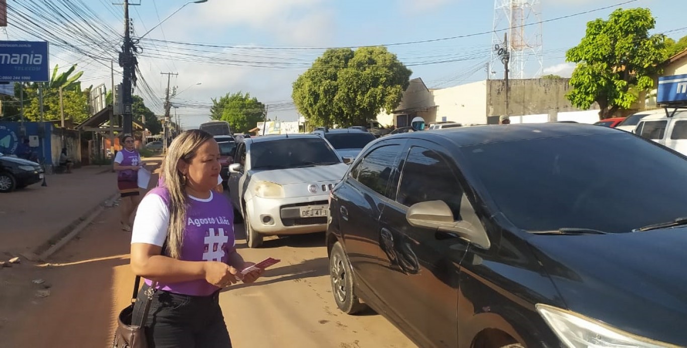 Blitz reforça enfrentamento a violência contra a mulher 