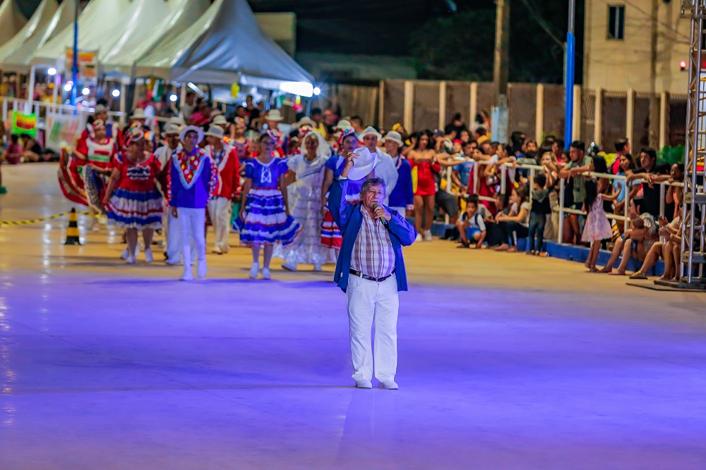 47° Festival Folclórico: Quadrilha estilizada Raiar do Sertão é a grande  campeã da segunda noite, Cultura, Notícias