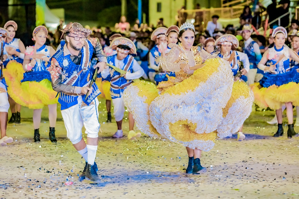 47° Festival Folclórico: Quadrilha estilizada Raiar do Sertão é a grande  campeã da segunda noite, Cultura, Notícias