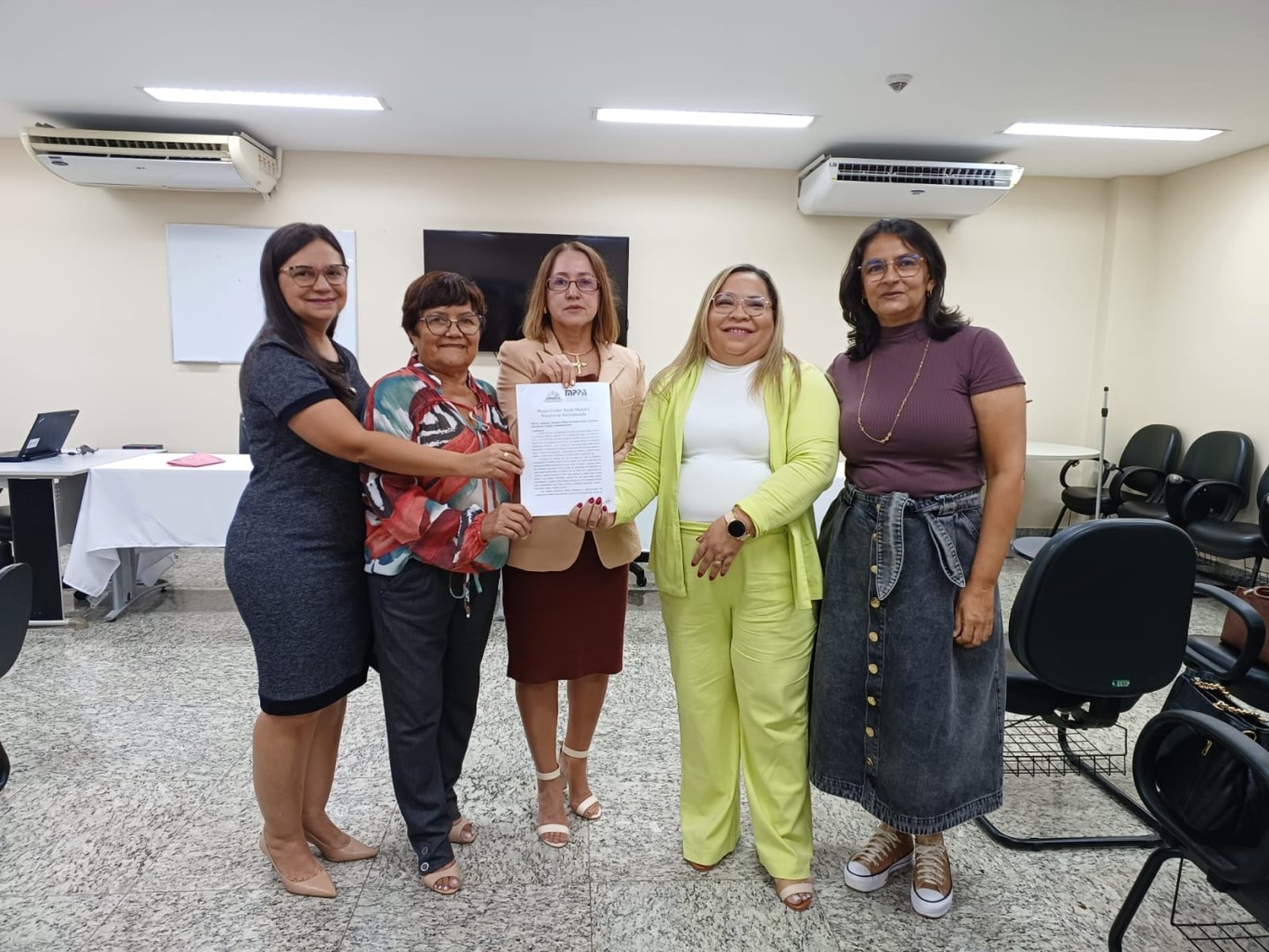 Santarém lança o projeto 'Cuidar' para fortalecer a saúde mental e os vínculos de jovens socioeducandos.