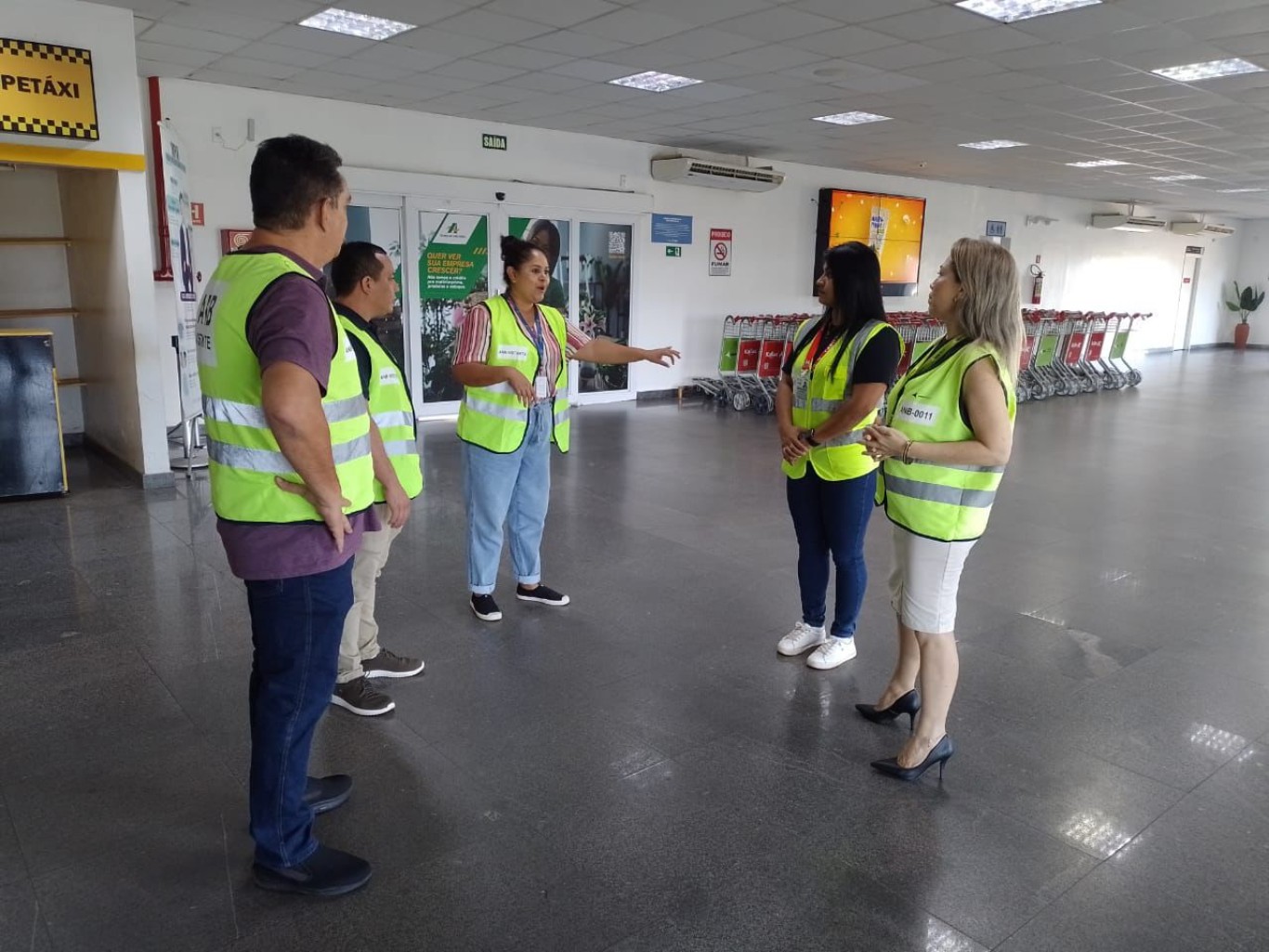 Imagem de Prefeitura e Aena alinham receptivo alusivo ao Sairé para turistas que desembarcam no aeroporto