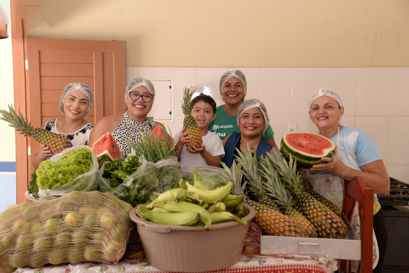 Imagem de Prefeitura entrega nova remessa de produtos da agricultura familiar para escolas e creches da rede municipal