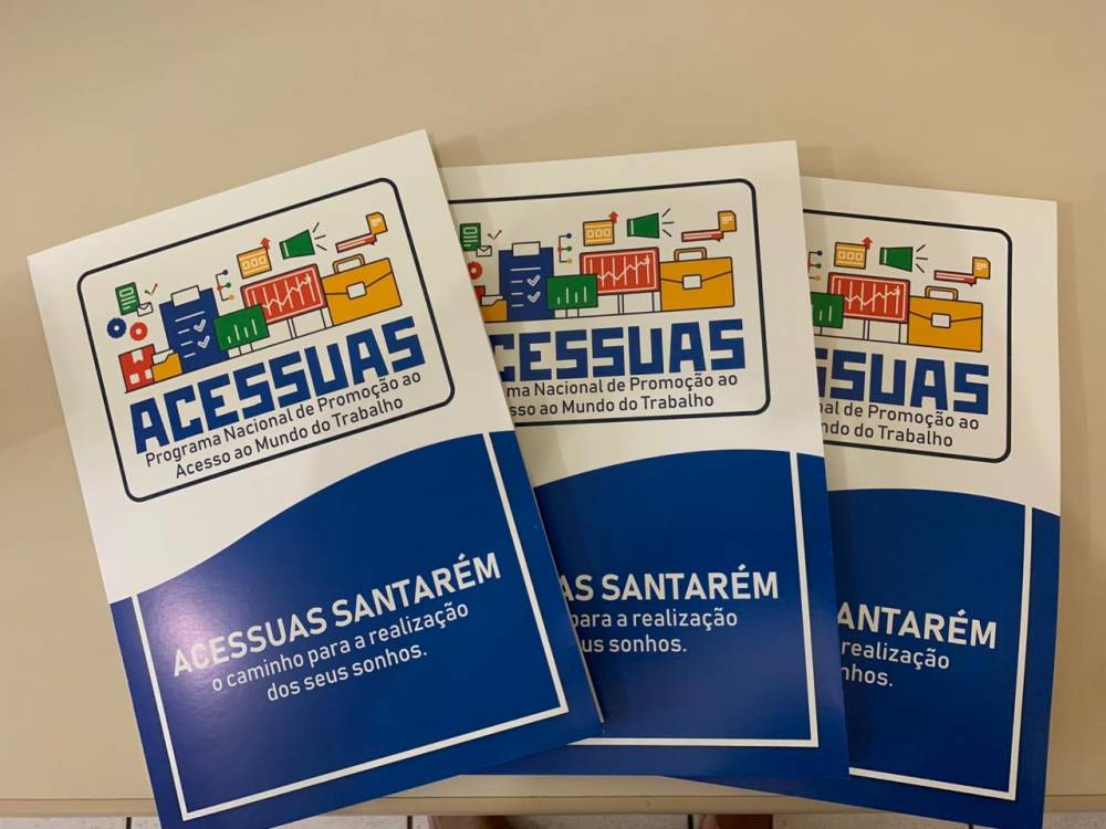 Quatro jovens participantes do Programa Acessuas  conquistam vaga de Trabalho