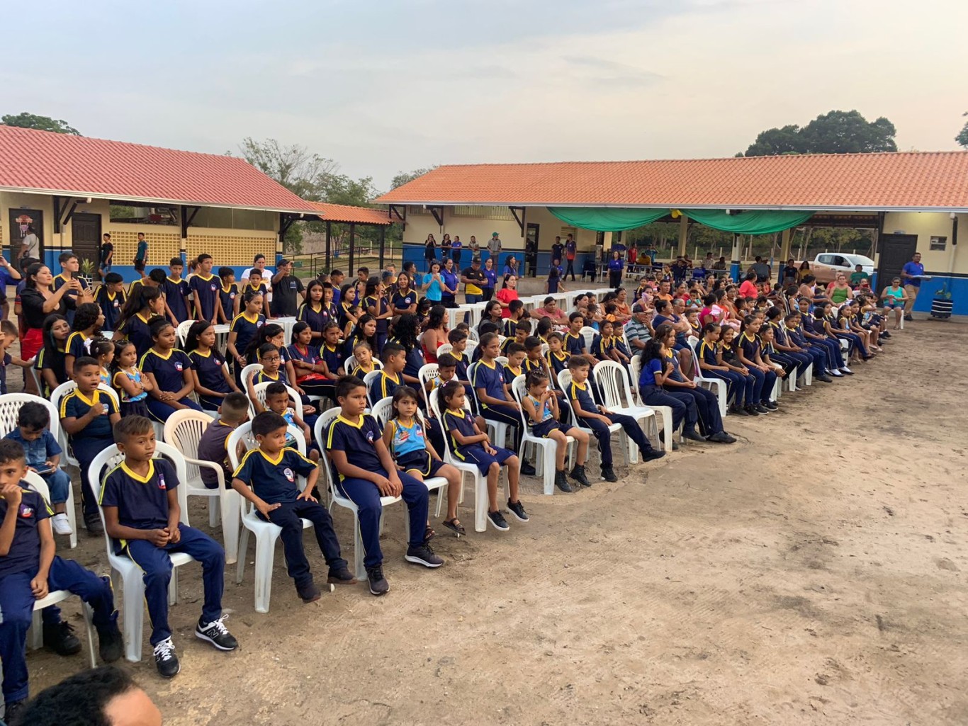 Escola Alacid Nunes, na comunidade Aracuri, no Lago Grande, é reformada e ampliada