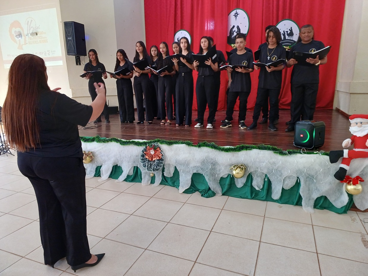 Programação contou com música, dança e poesia. Foto: Ascom Semtras.