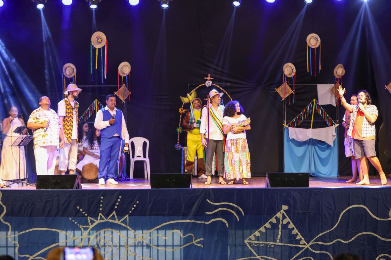 Imagem de Cantata da Natividade emociona público com releitura amazônica no Natal Iluminado de Santarém