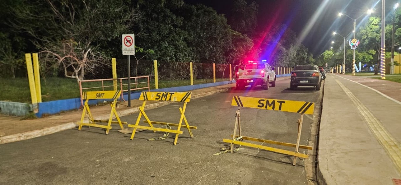 Imagem de SMT orienta motoristas sobre como agir diante das interdições viárias durante a programação natalina