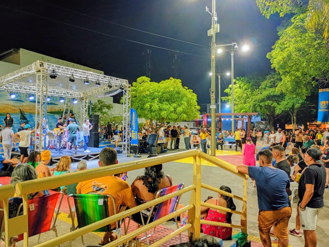 Cultura na Praça realiza edição especial do Dia do Samba e movimenta a Orla de Santarém