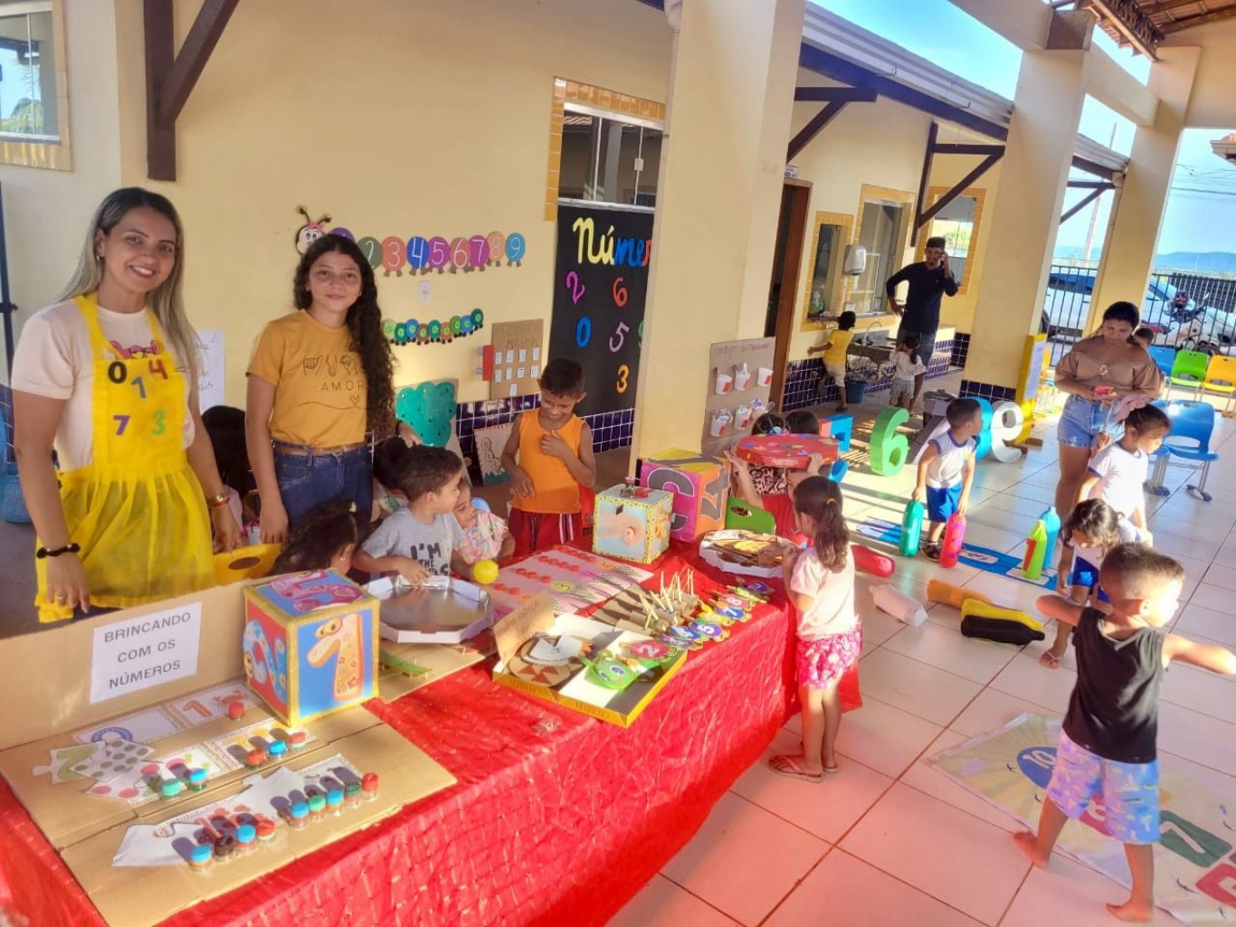 Com o tema ‘Descobertas e aprendizagens na primeira infância’, CEMEI José Simão realiza feira do conhecimento