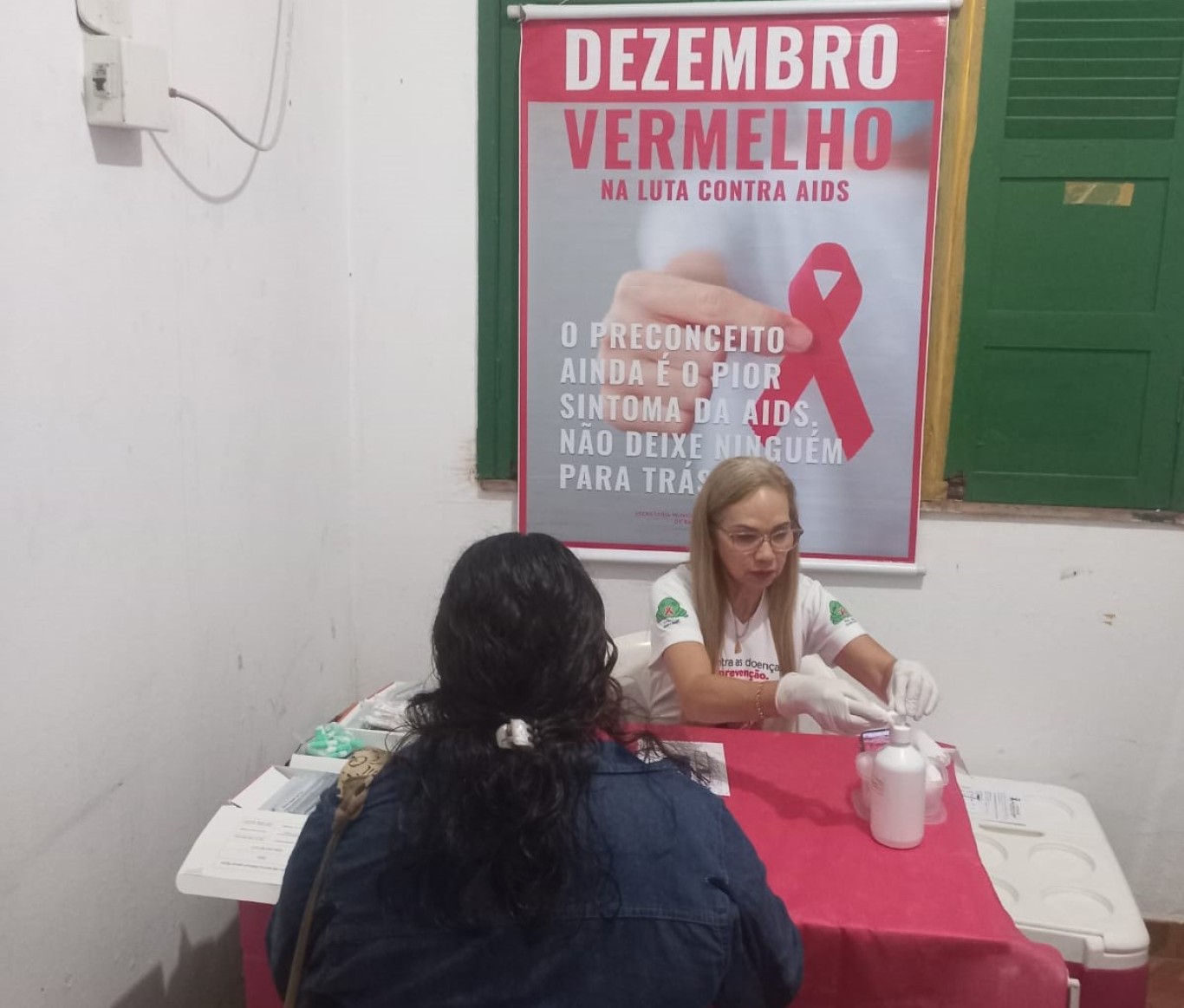 Prefeitura de Santarém fortalece enfrentamento às IST/HIV com ações do Dezembro Vermelho 2025
