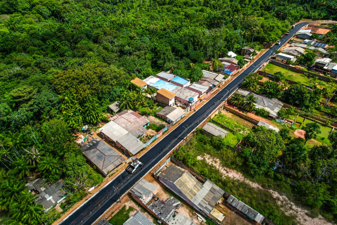 Da ponte ao asfalto: Prefeitura de Macapá entrega nova via de