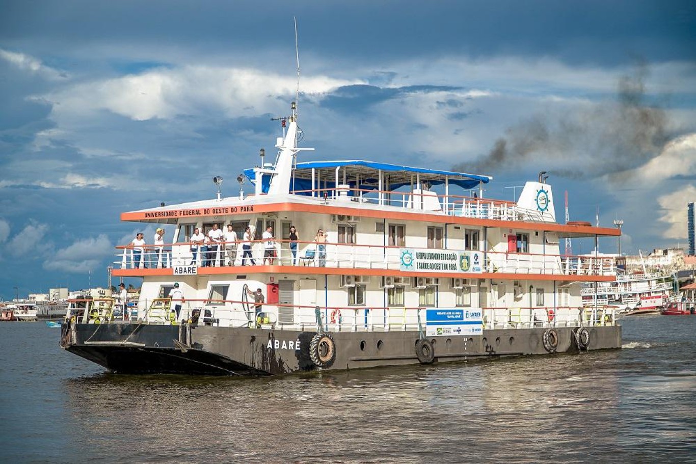 Abaré I, primeira Unidade Básica de Saúde Fluvial  do Brasil. Foto: Arquivo Semsa.