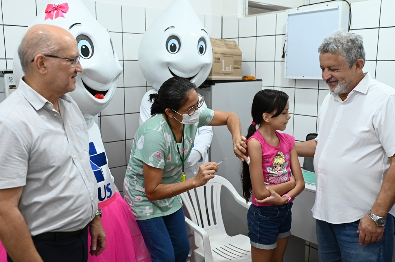 Santarém inicia vacinação contra a dengue para crianças e adolescentes de 10 a 14 anos