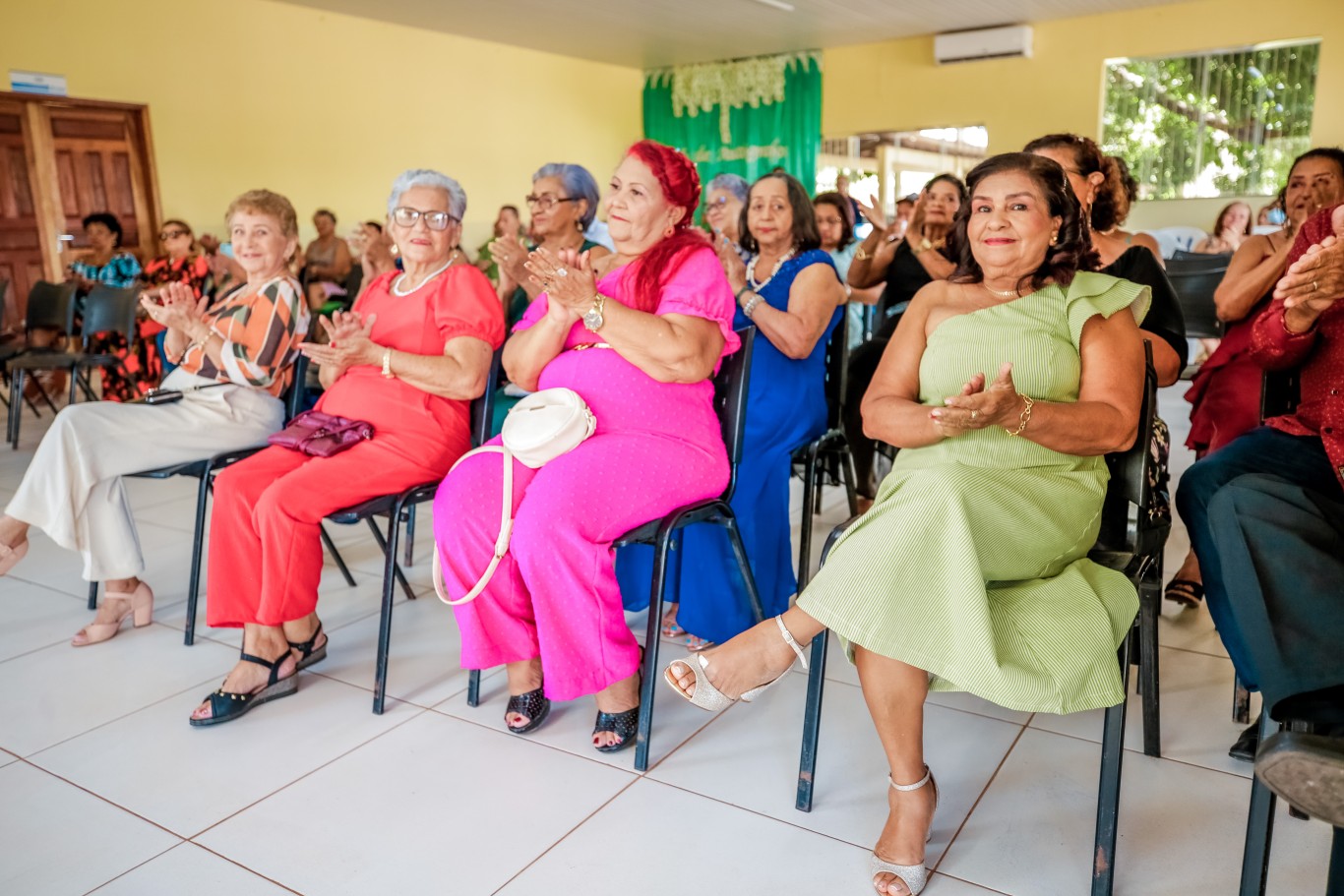 Livro 60+ Tapajoara narra histórias de pessoas da melhor idade atendidas pelo Centro de Convivência do Idoso (CCI)