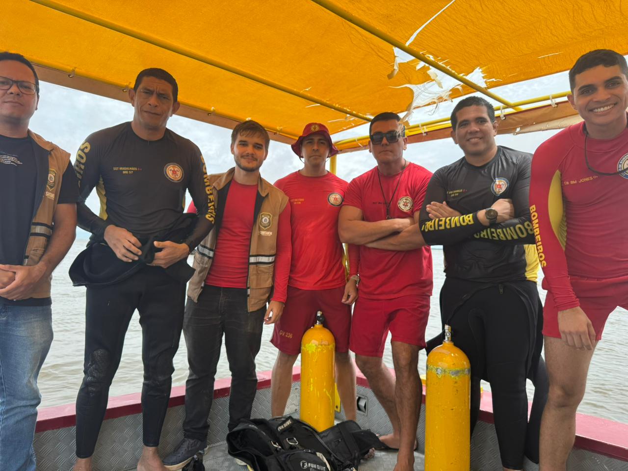 Técnicos da Sempta e bombeiros realizaram o trabalho. Foto: Ascom Sempta.