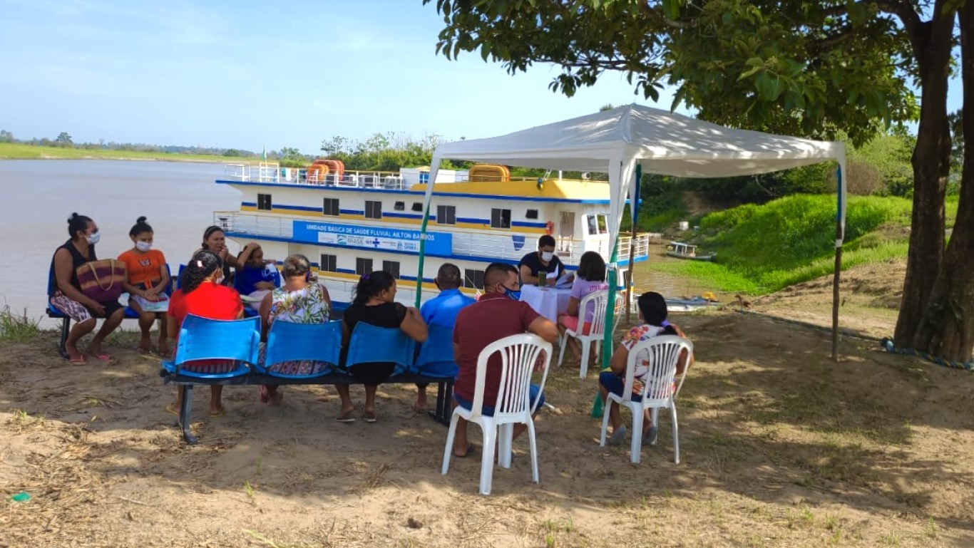 Unidades de Saúde Fluviais realizam mais de 160 mil atendimentos em comunidades ribeirinhas de Santarém em 2025