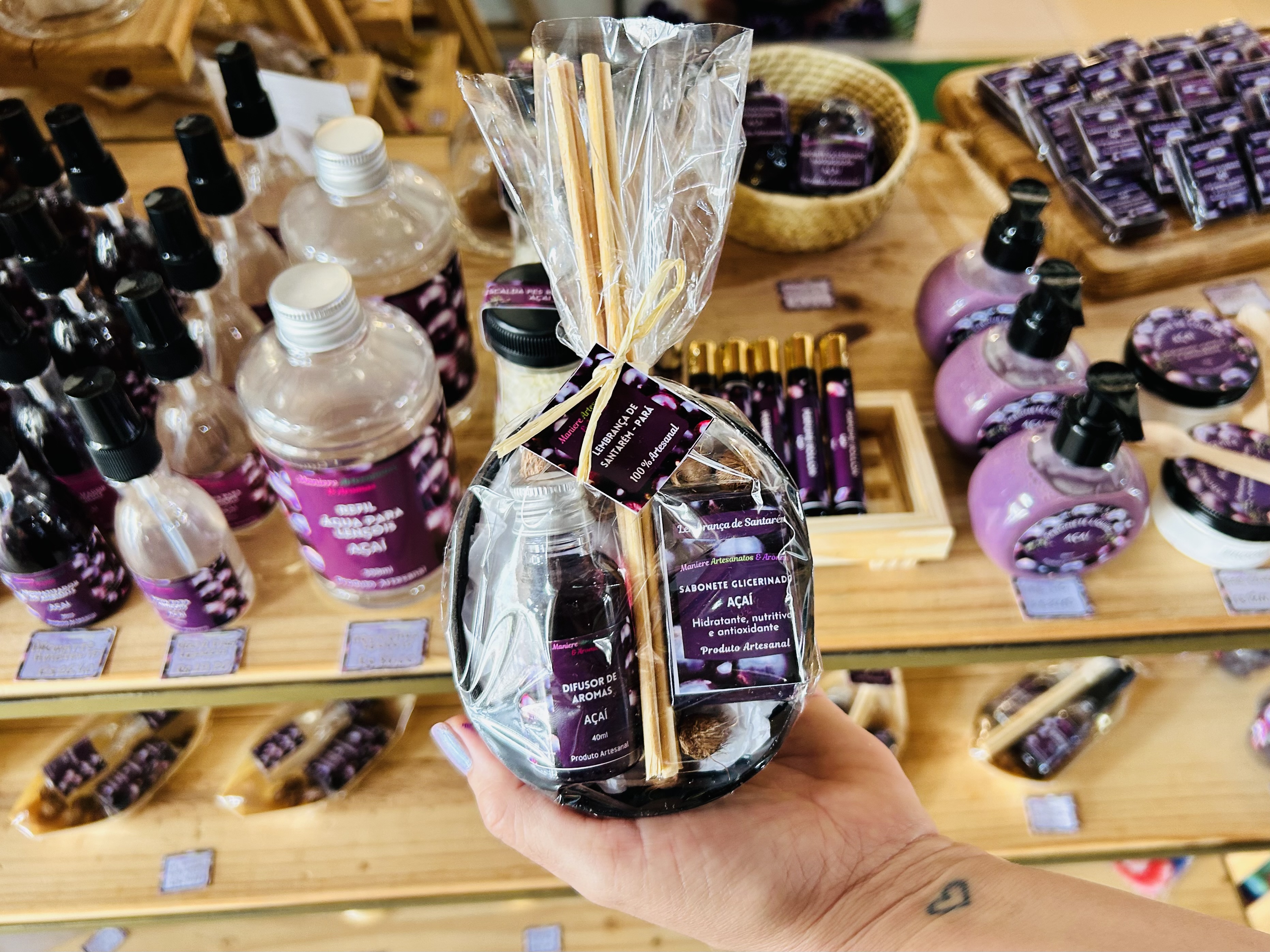 Biocosméticos a base de açaí ganham destaque.