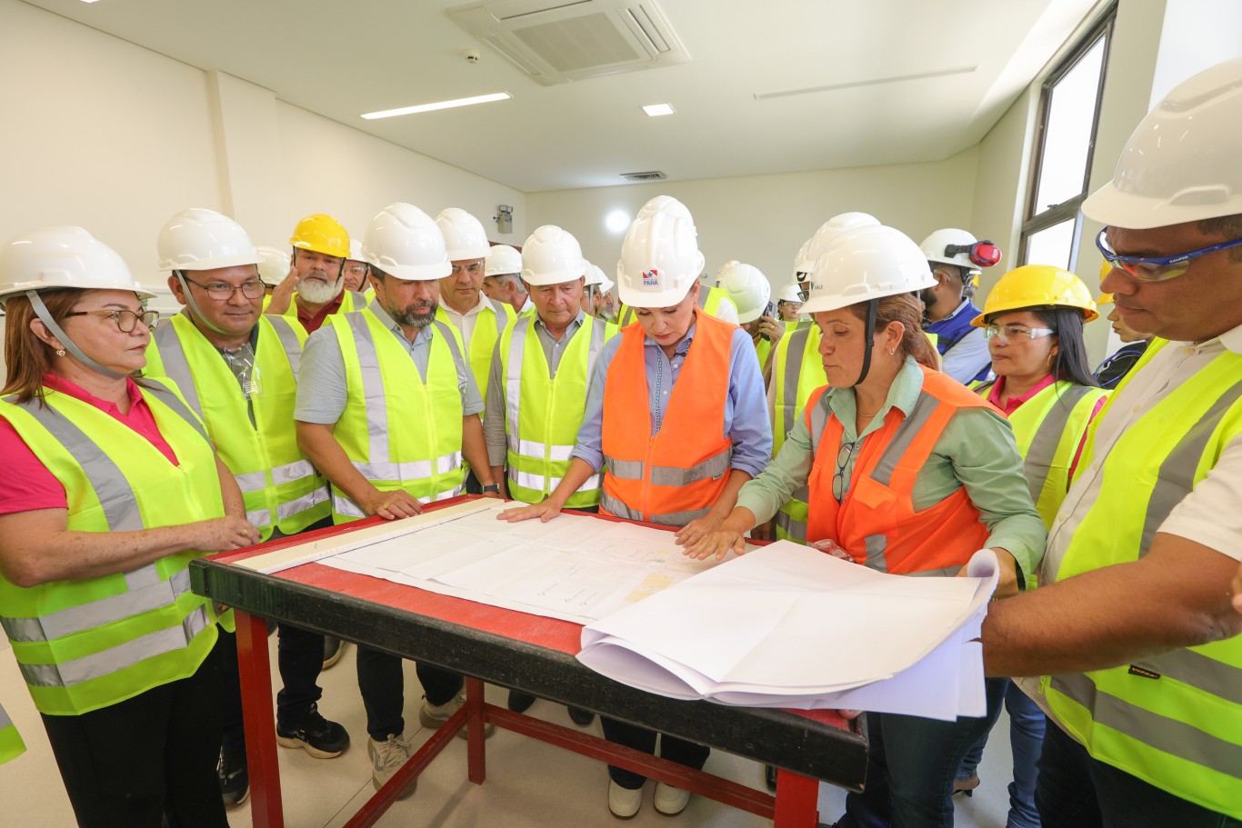 Imagem de Vice-governadora acompanha obras do Hospital Materno Infantil e reforça investimentos na saúde do Baixo Amazonas