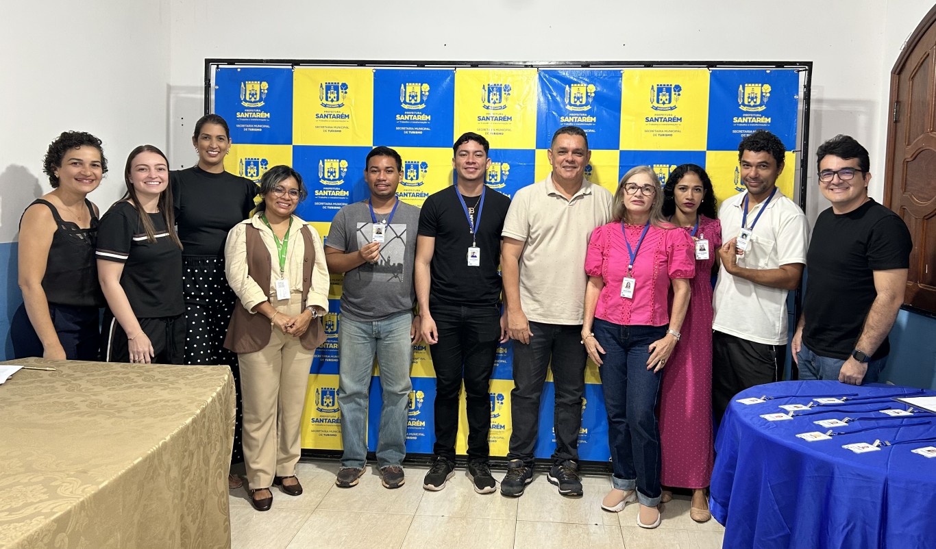 Prefeitura de Santarém entrega credenciais a guias de turismo