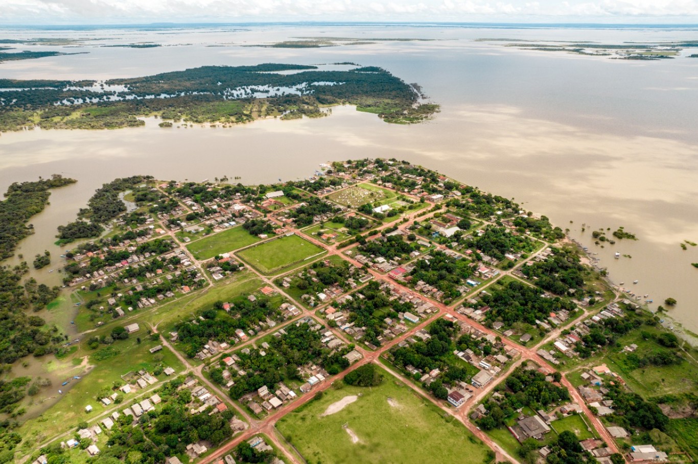 Prefeitura de Santarém abre processo licitatório para construção do muro de contenção por rip-rap no Distrito de Curuai