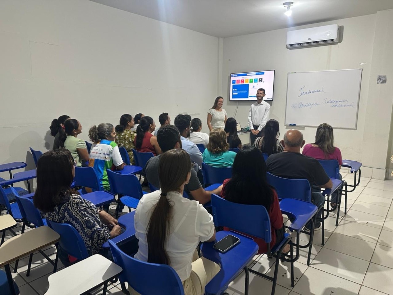 Imagem de  Ouvidoria Geral do Município realiza capacitação itinerante para servidores