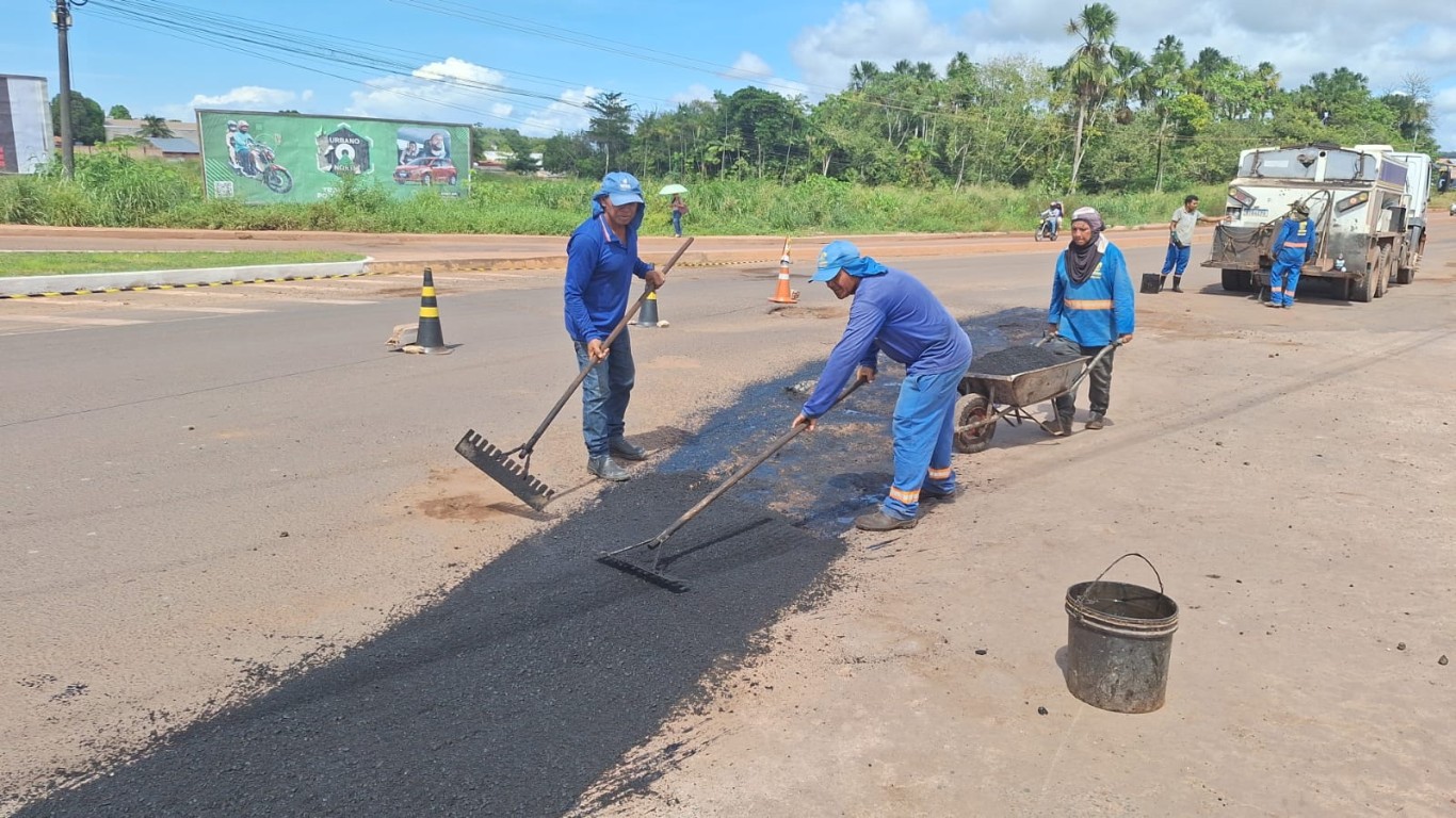 Recuperação asfáltica segue avançando nas ruas de Santarém