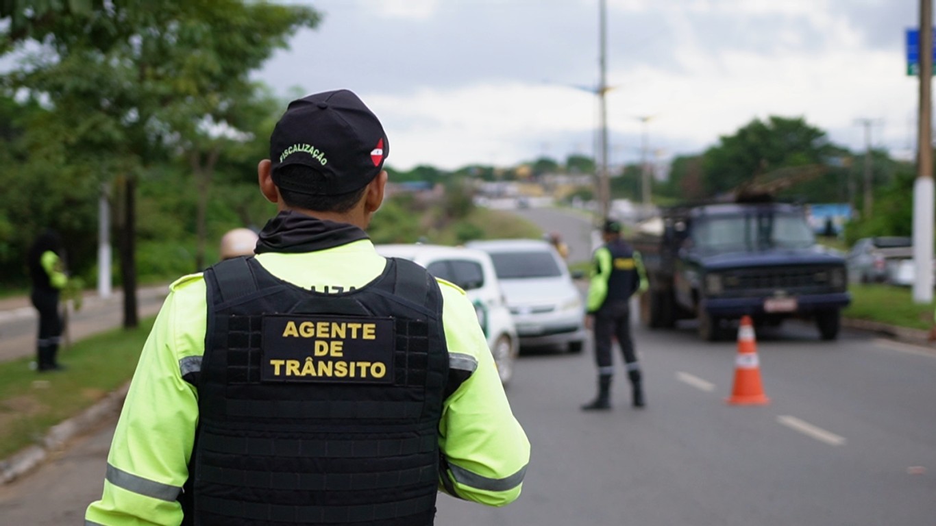 Imagem de SMT orienta condutores sobre como agir corretamente em caso de interdição viária