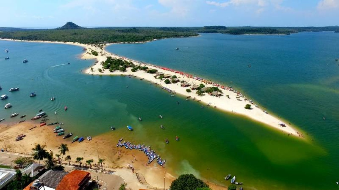 Prefeitura acompanha novas normas de segurança da navegação definidas para o balneário de Alter do Chão