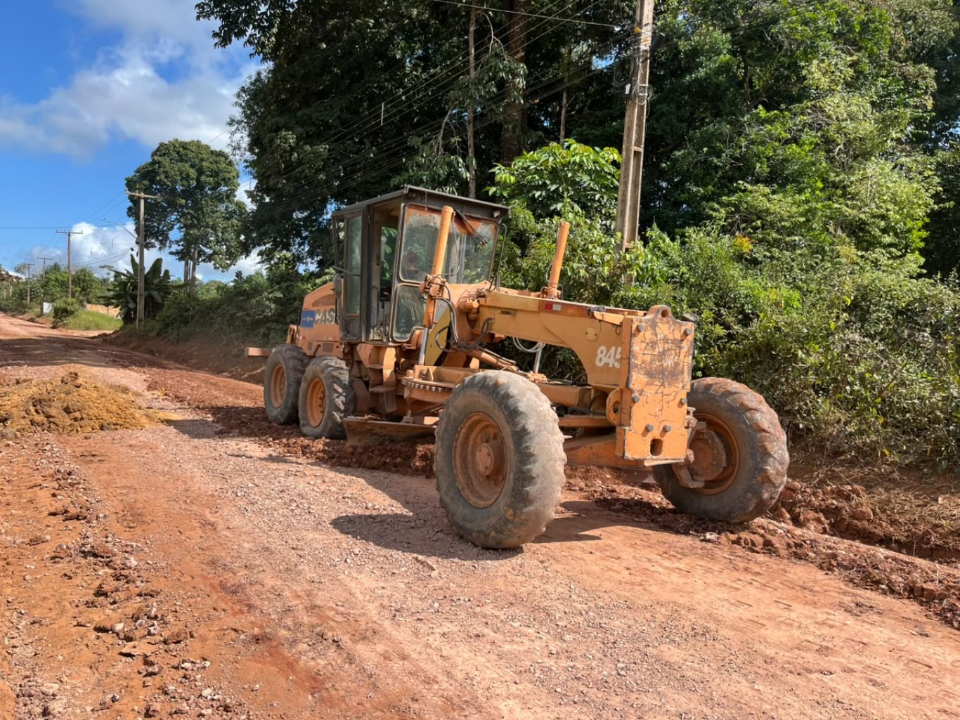 Prefeitura recupera mais de 153 km de ramais no primeiro semestre e intensificará ações no verão com o Puxirum