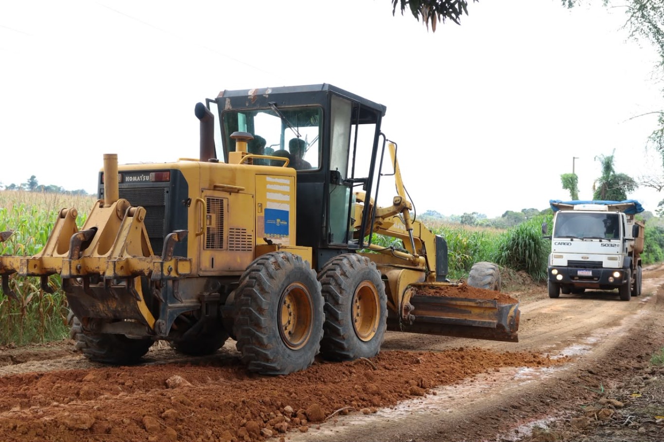 Imagem de Prefeitura de Santarém realiza a recuperação do ramal de acesso à Aldeia Açaizal por meio das ações do Puxirum